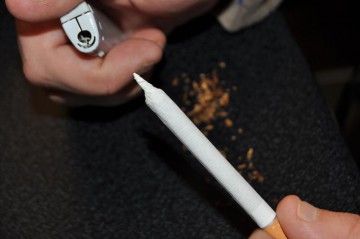 Jandarmii au dat nas în nas, pe străzile Marcovici şi Siretului, cu o gaşcă de drogaţi